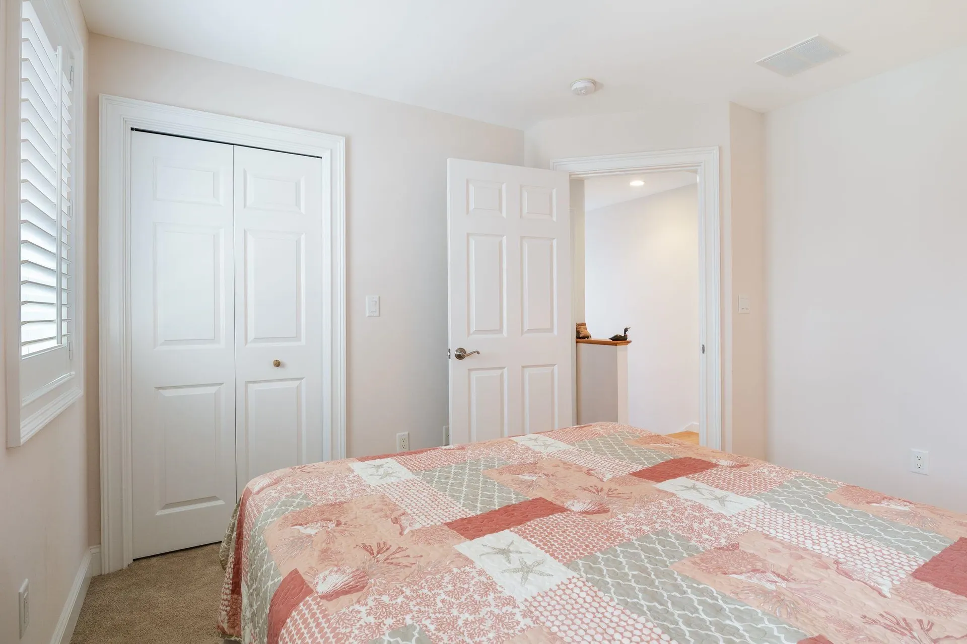 5 Fellows Avenue Hampton NH 03842