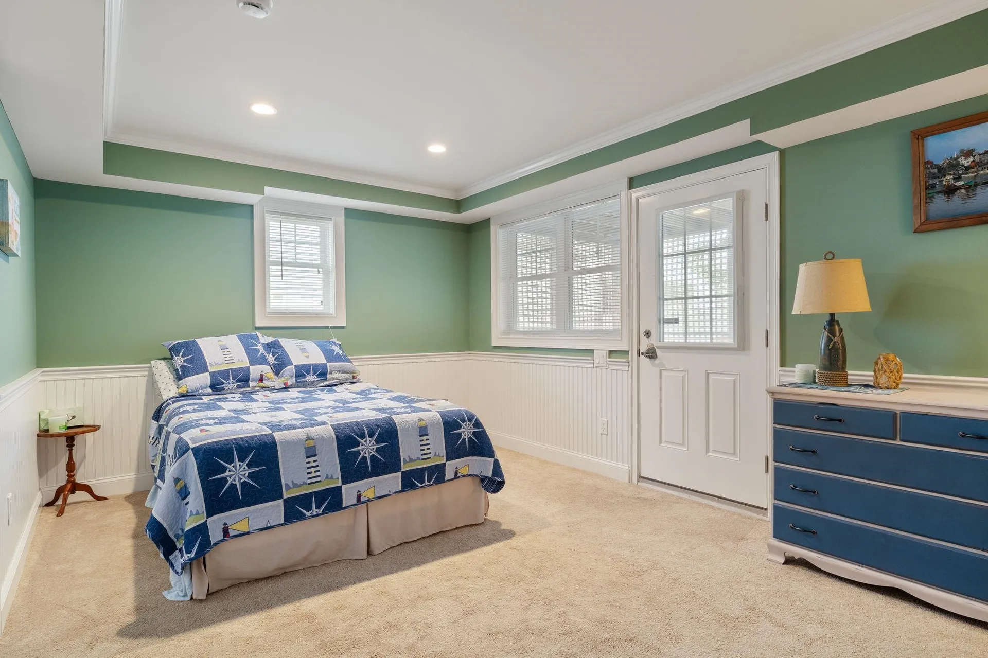 5 Fellows Avenue Hampton NH 03842