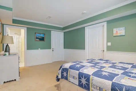 5 Fellows Avenue Hampton NH 03842