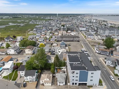 5 Fellows Avenue Hampton NH 03842