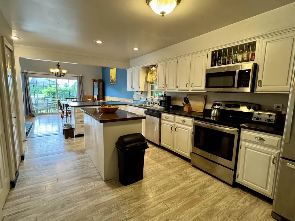 308 Jambash Peak Road Derby VT 05829