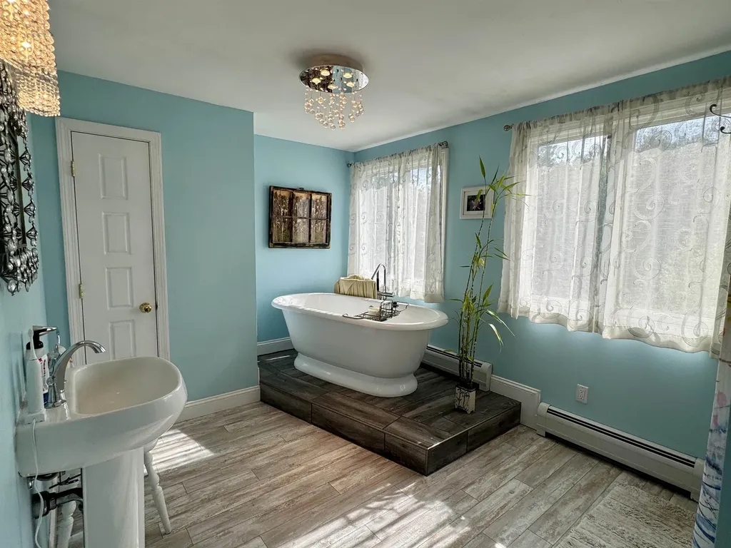 308 Jambash Peak Road Derby VT 05829