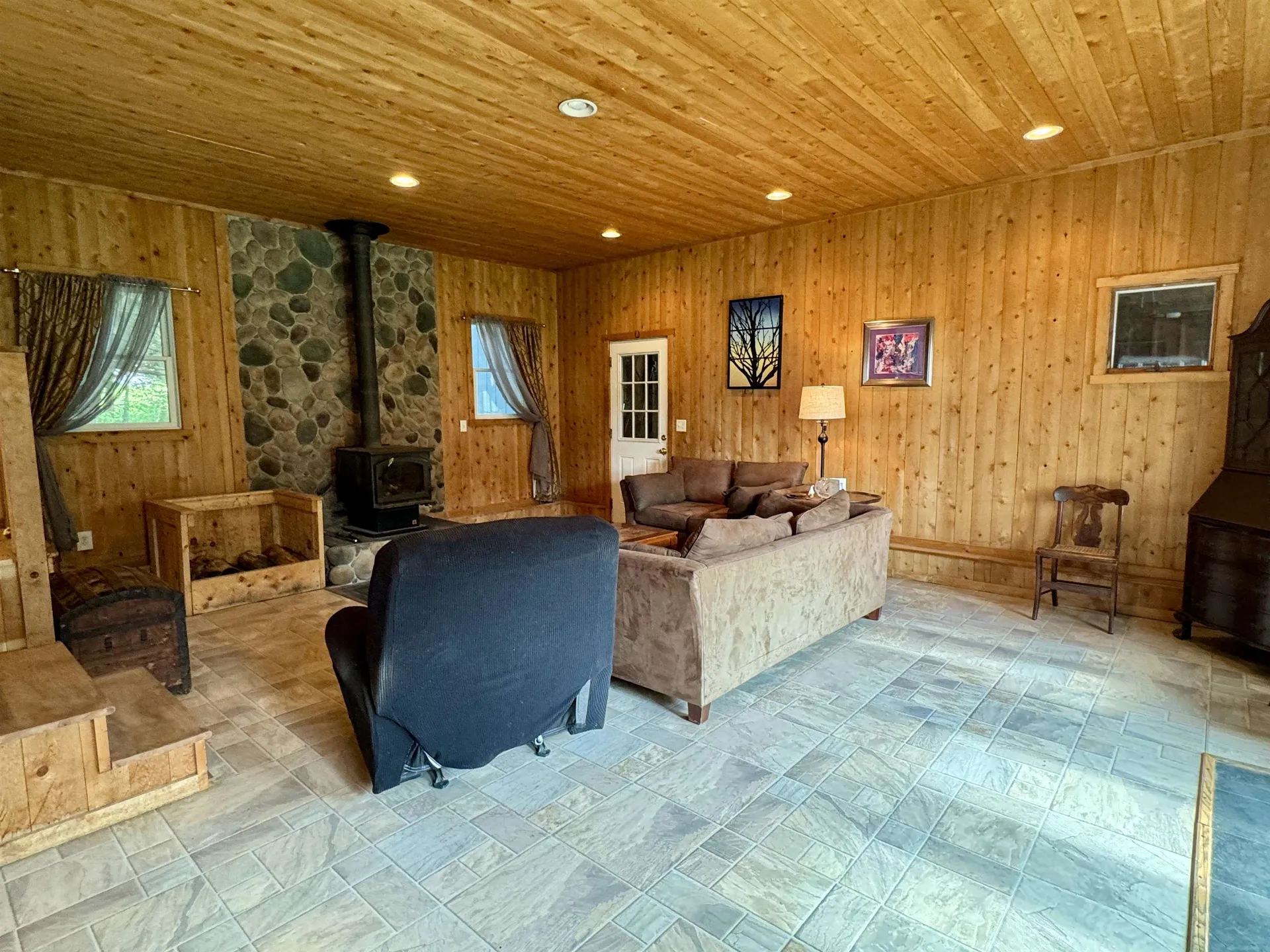 308 Jambash Peak Road Derby VT 05829