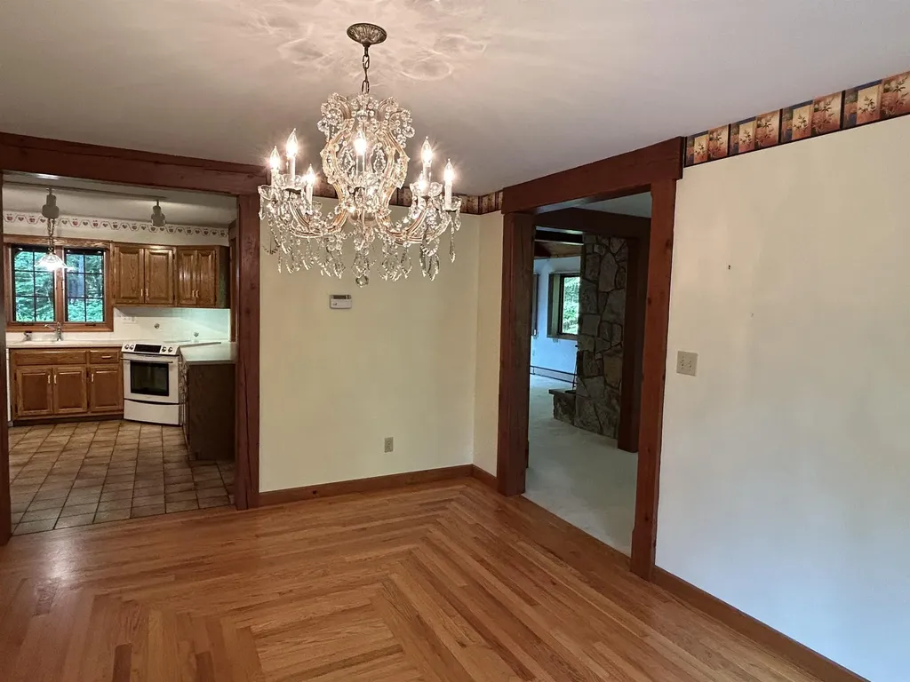 12 Juniper Ridge Road Exeter NH 03833