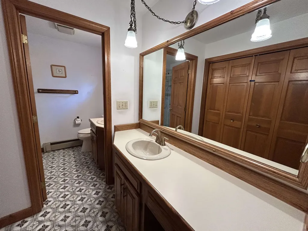 12 Juniper Ridge Road Exeter NH 03833