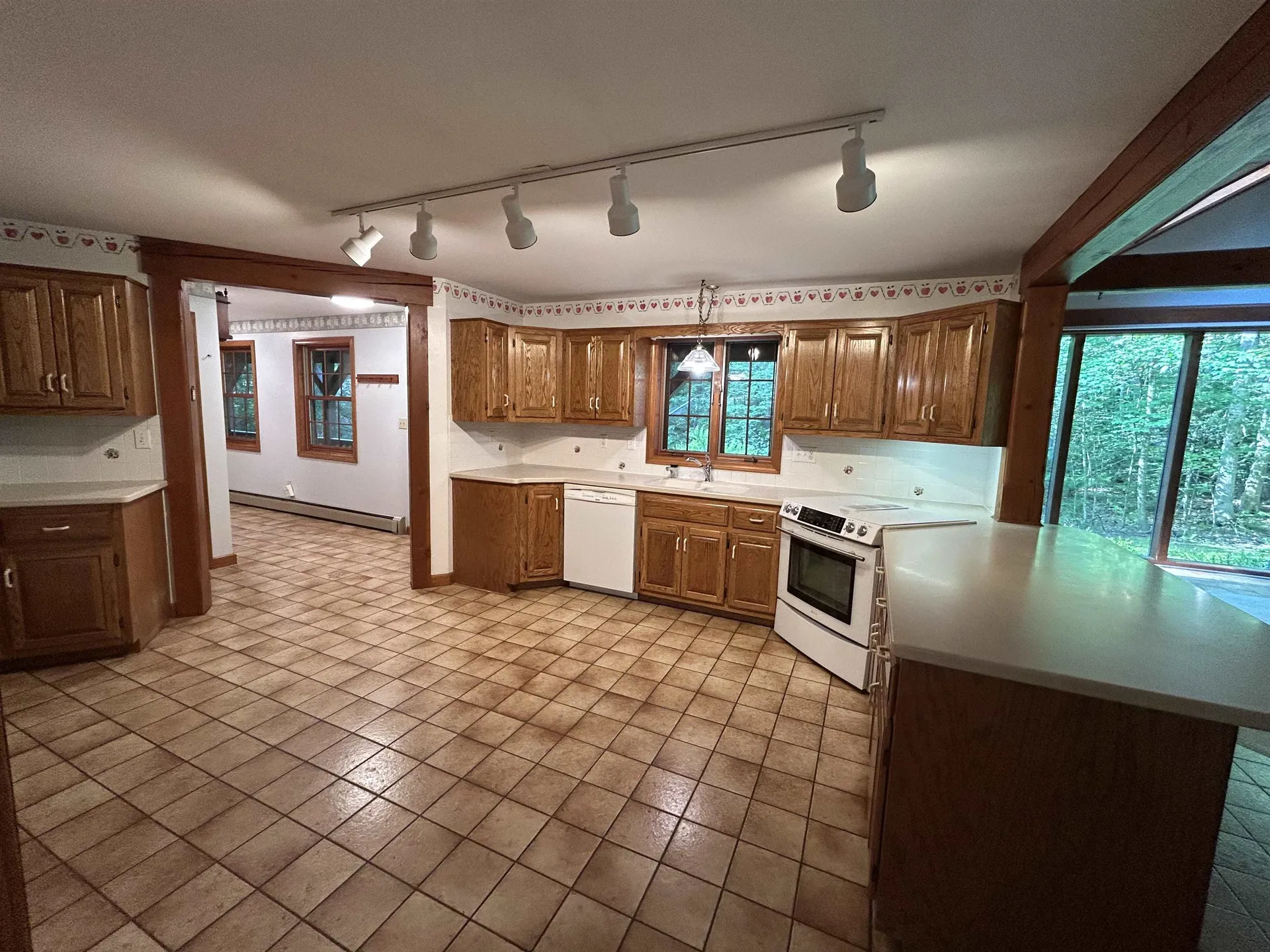 12 Juniper Ridge Road Exeter NH 03833