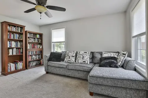 9 Mountain Road Goffstown NH 03045