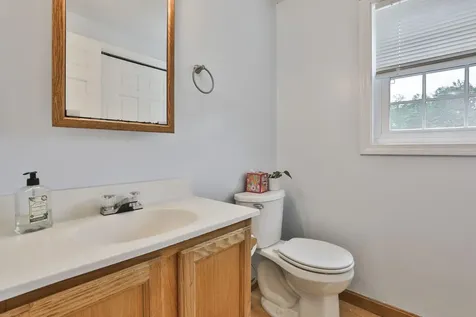 9 Mountain Road Goffstown NH 03045