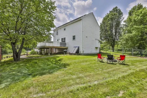 9 Mountain Road Goffstown NH 03045