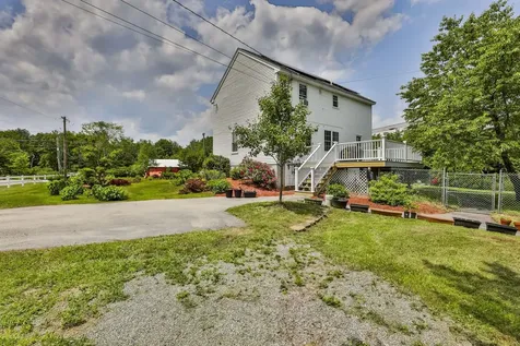 9 Mountain Road Goffstown NH 03045