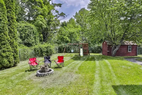 9 Mountain Road Goffstown NH 03045