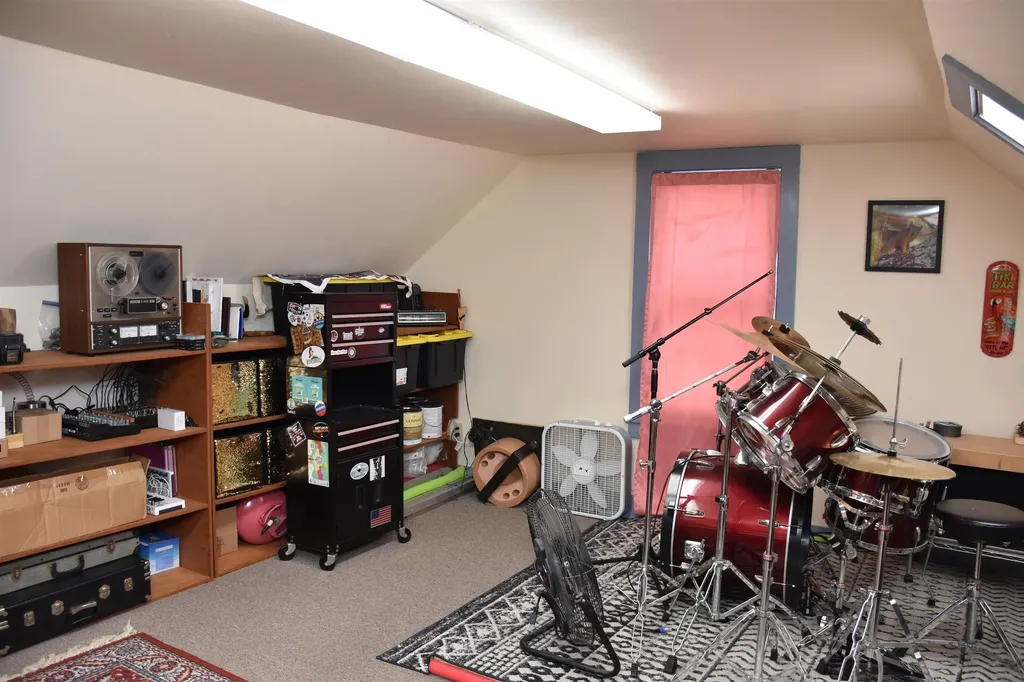 403 Us Route 302 Berlin VT 05641