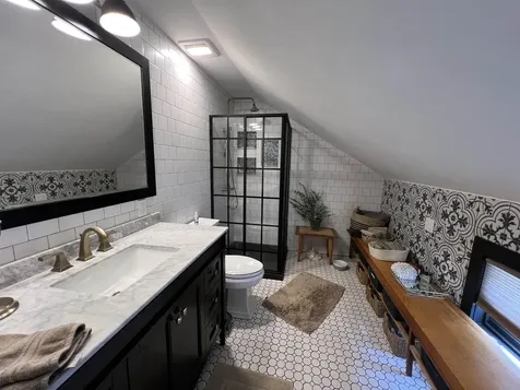 168 Howard Road Jamaica VT 05343