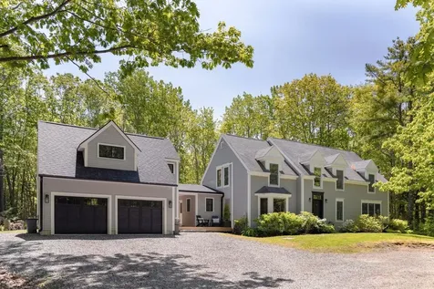 137 Wildes District Road Kennebunkport ME 04046-6704