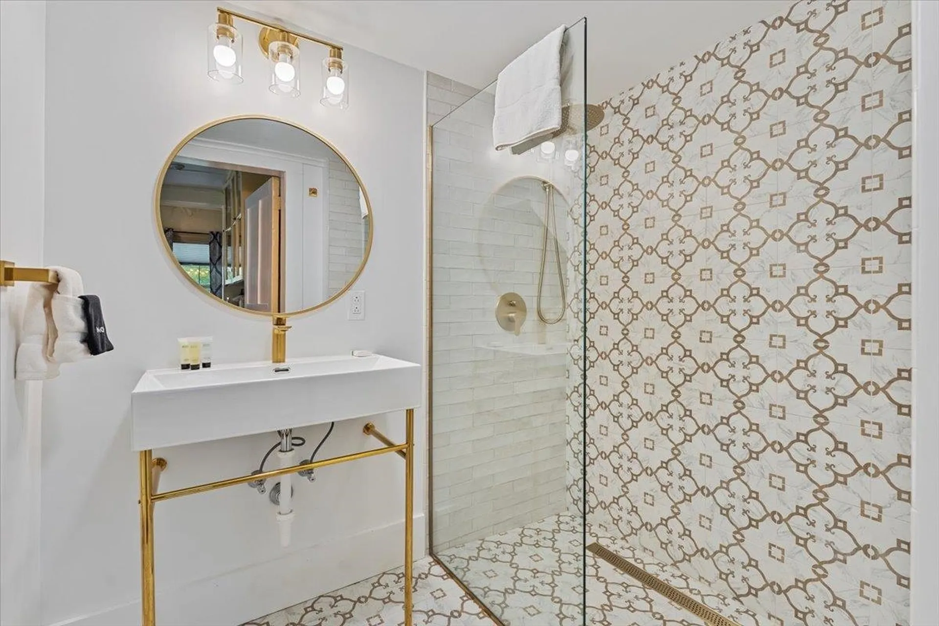 3888-3904 Vt Route 7a Arlington VT 05250