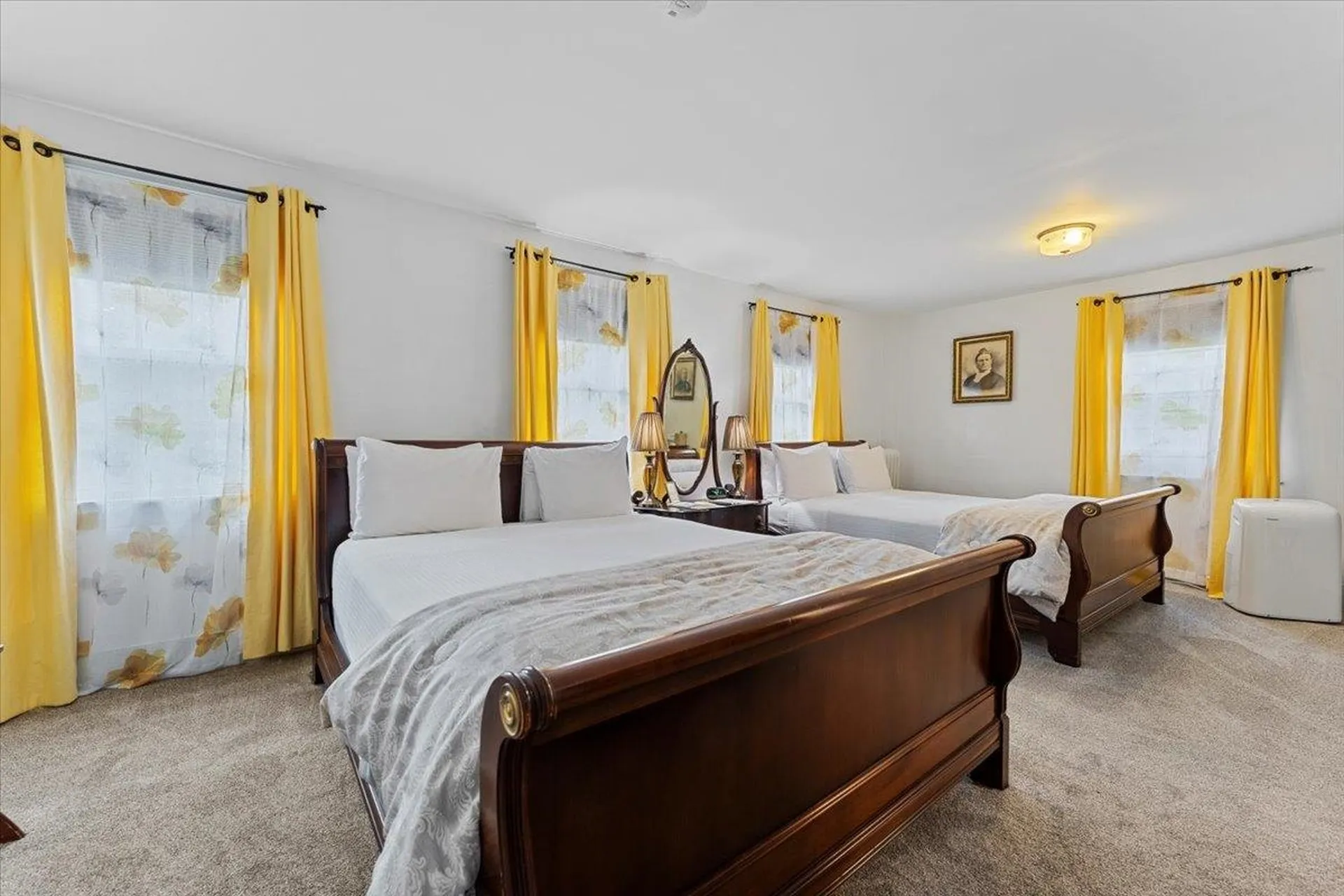 3888-3904 Vt Route 7a Arlington VT 05250