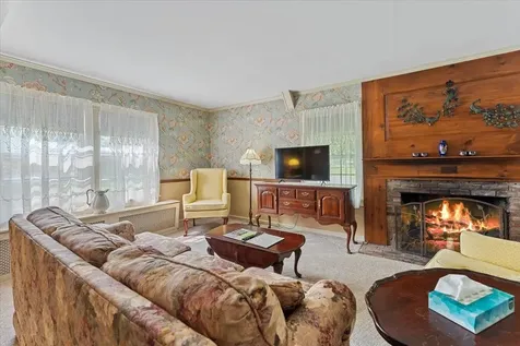 3888-3904 Vt Route 7a Arlington VT 05250