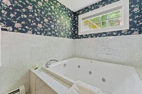 3888-3904 Vt Route 7a Arlington VT 05250