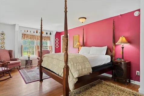 3888-3904 Vt Route 7a Arlington VT 05250