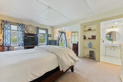 3888-3904 Vt Route 7a Arlington VT 05250