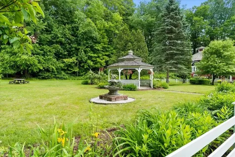 3888-3904 Vt Route 7a Arlington VT 05250