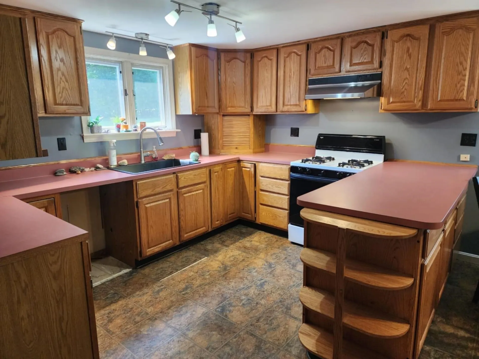 1082 W River Road Brattleboro VT 05301