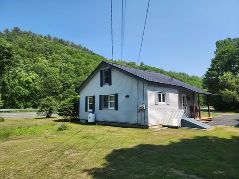 1082 W River Road Brattleboro VT 05301