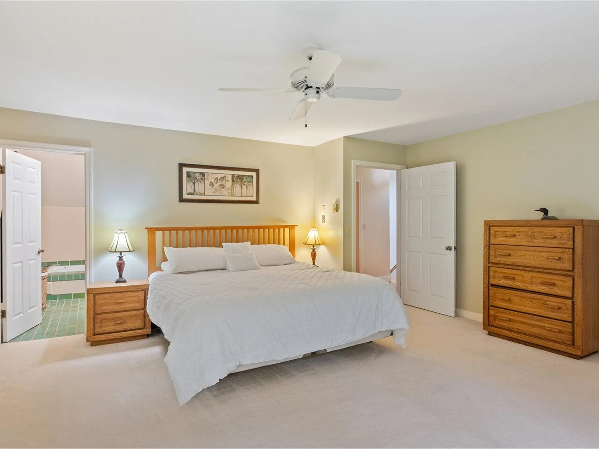 66 Dunder Road Burlington VT 05401