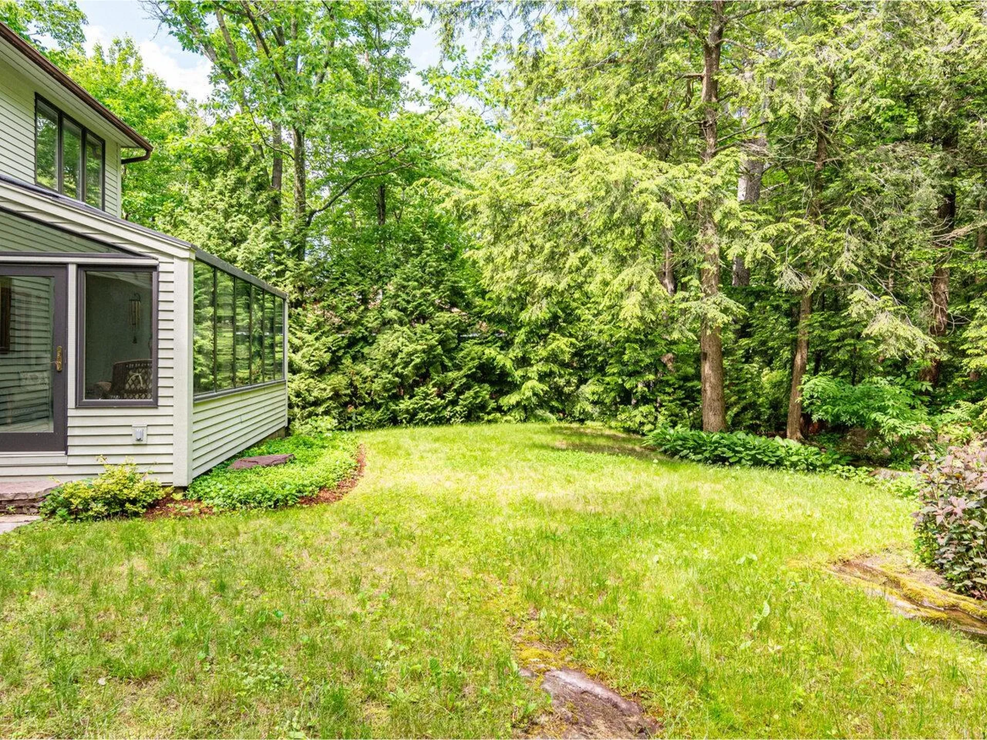 66 Dunder Road Burlington VT 05401