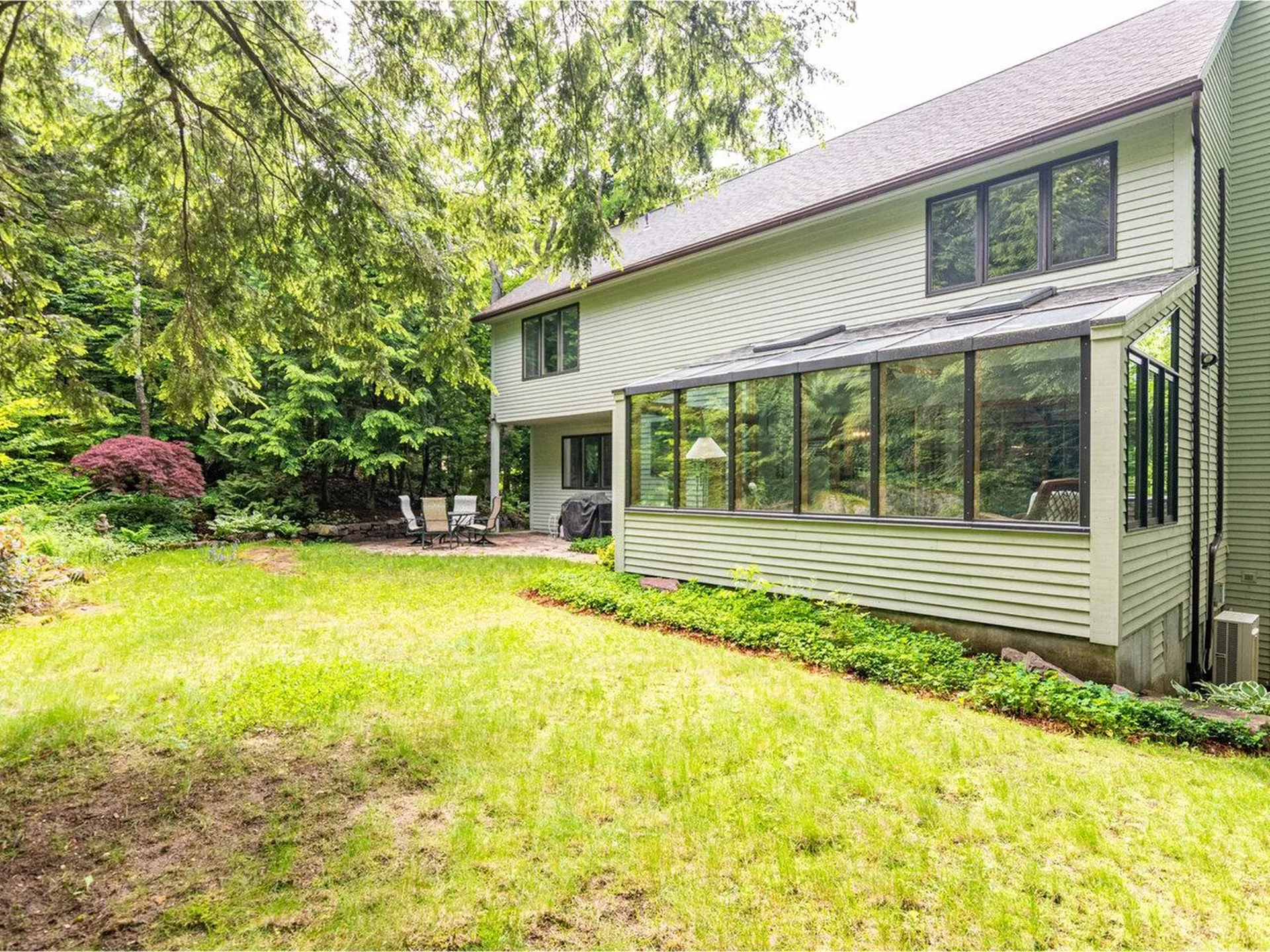 66 Dunder Road Burlington VT 05401