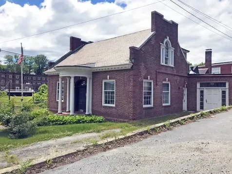 18 Bridge Street Rockingham VT 05101