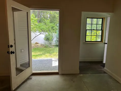 9 Woodlawn Avenue Bedford NH 03110