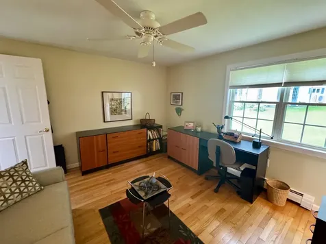 653 Skyboro E Road Pownal VT 05261