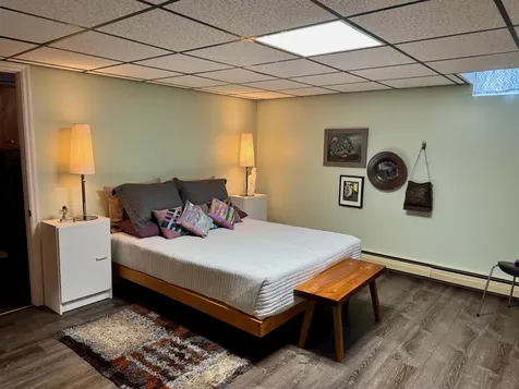 653 Skyboro E Road Pownal VT 05261