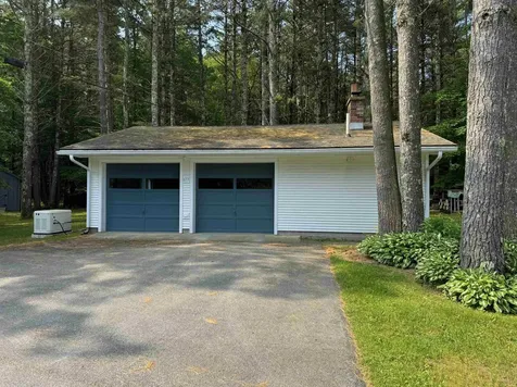 653 Skyboro E Road Pownal VT 05261