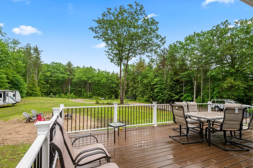 6 Rainbow Drive Ossipee NH 03864