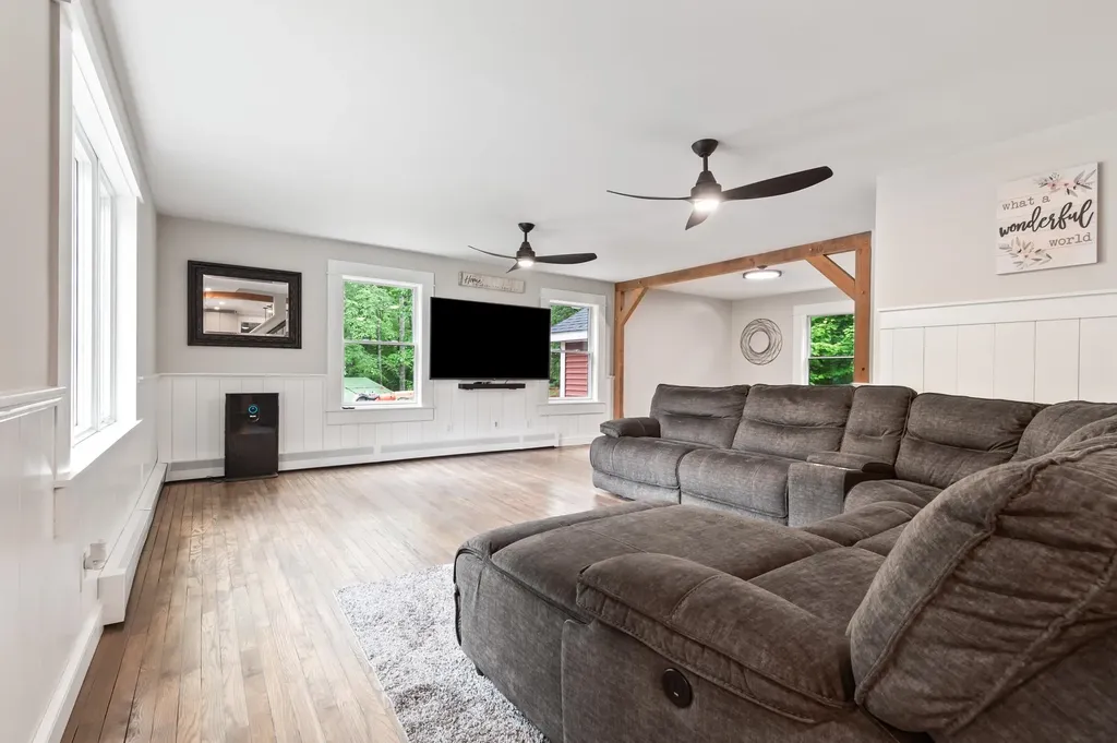 6 Rainbow Drive Ossipee NH 03864