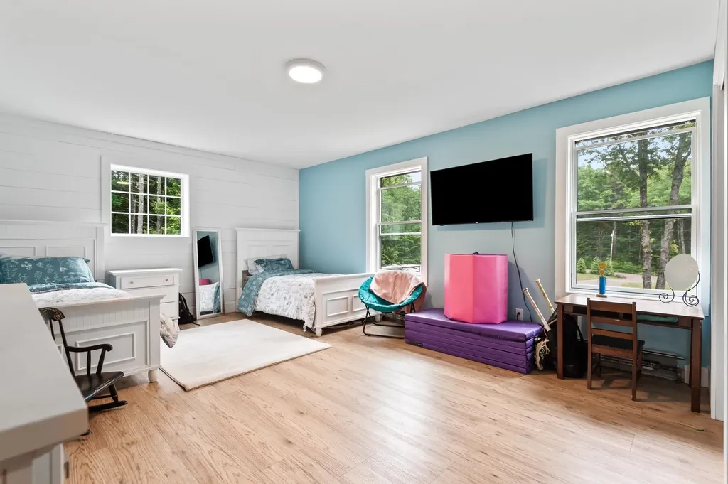 6 Rainbow Drive Ossipee NH 03864