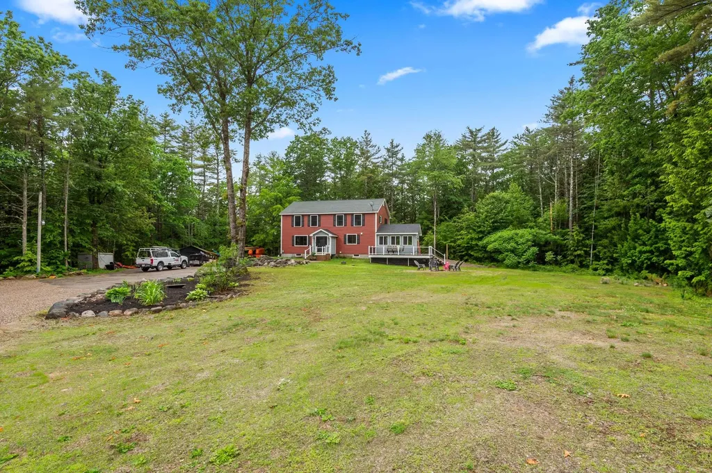 6 Rainbow Drive Ossipee NH 03864