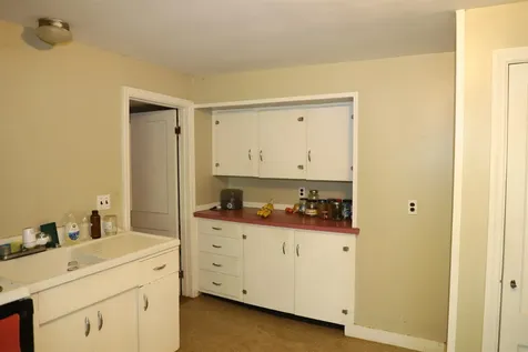 27 Westminster Terrace Rockingham VT 05101