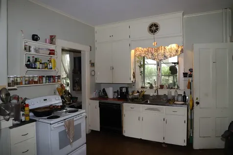 27 Westminster Terrace Rockingham VT 05101