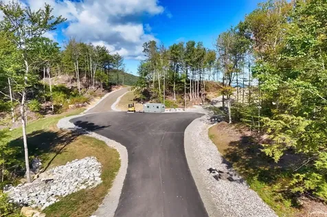 15-12-10-10 Jacob Hall Farm Road Rumney NH 03266-9998