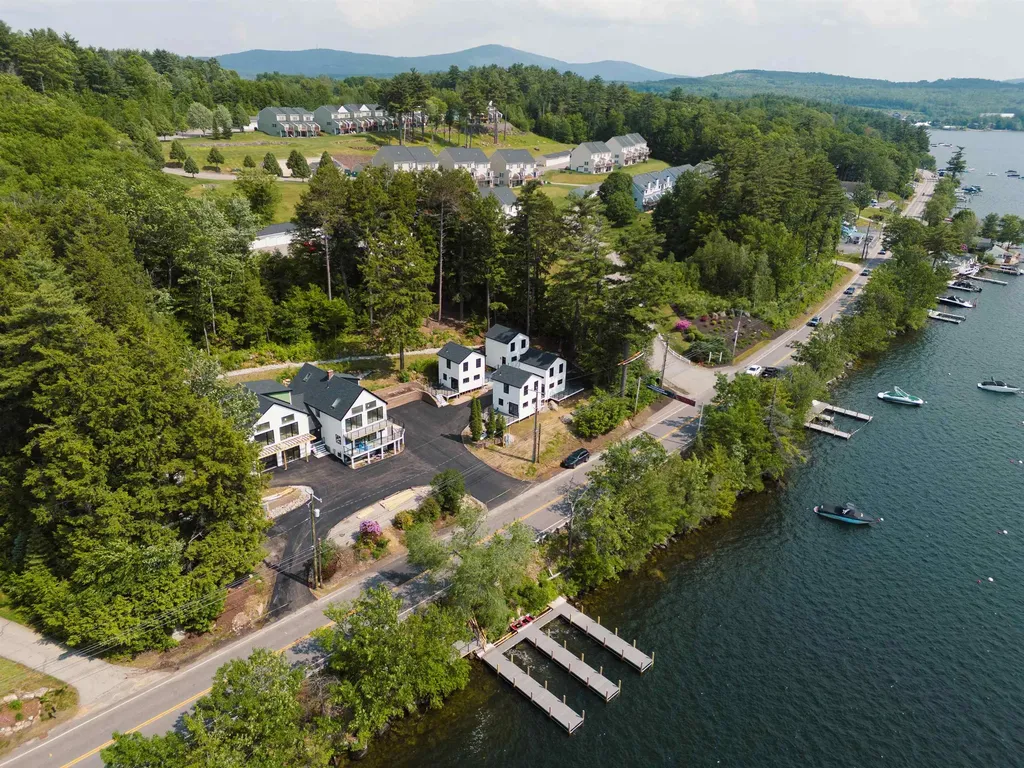 427 Weirs Boulevard Laconia NH 03246