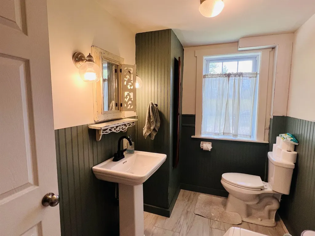 80 Fox Road Newark VT 05871