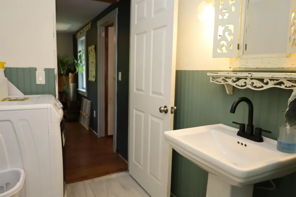 80 Fox Road Newark VT 05871