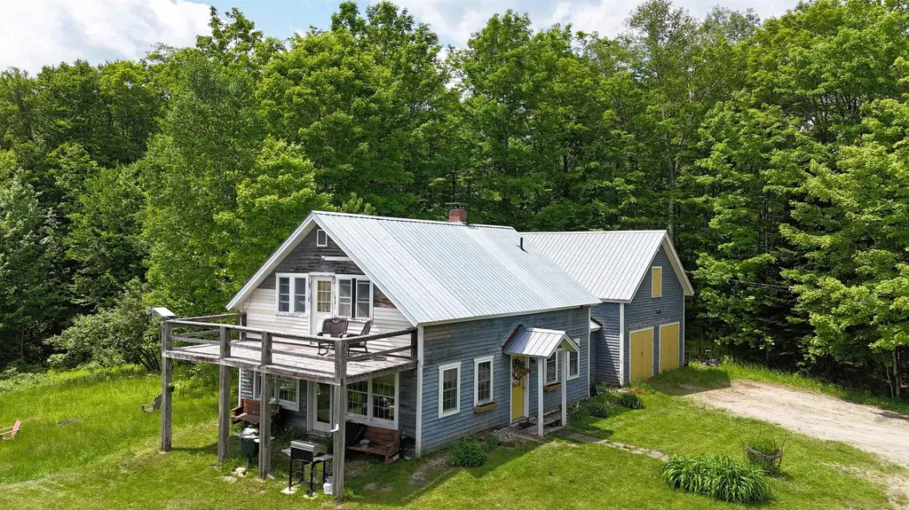 80 Fox Road Newark VT 05871
