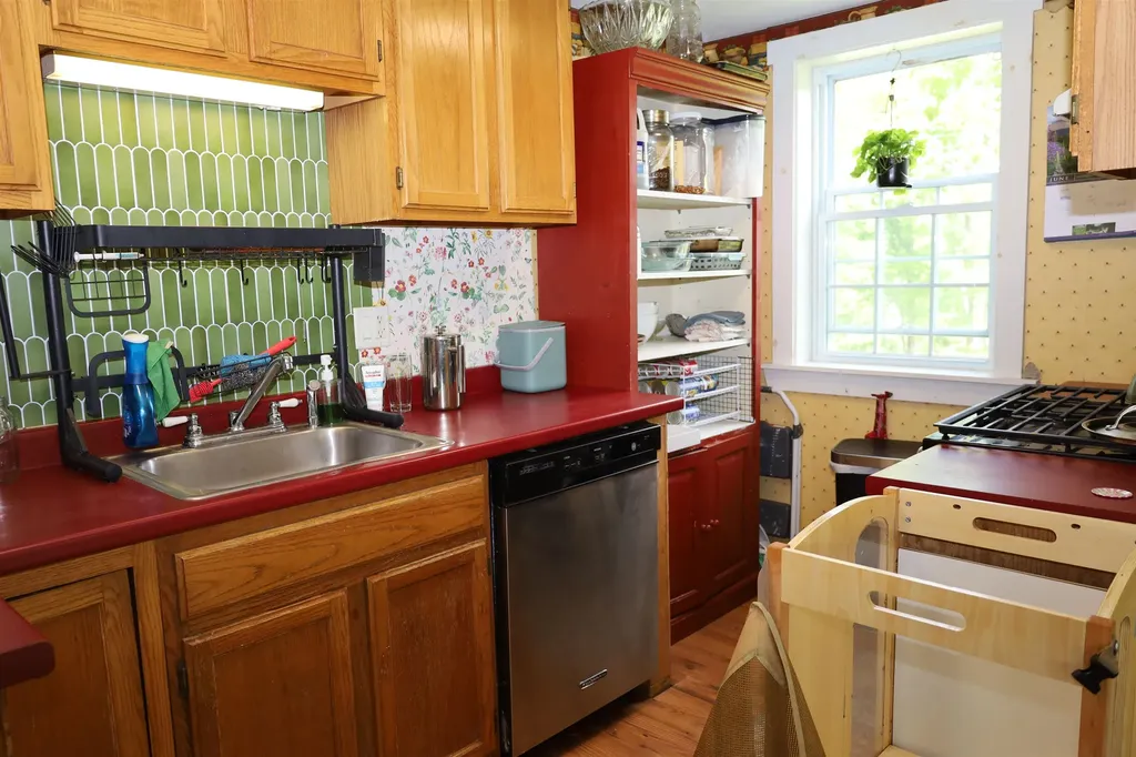 80 Fox Road Newark VT 05871