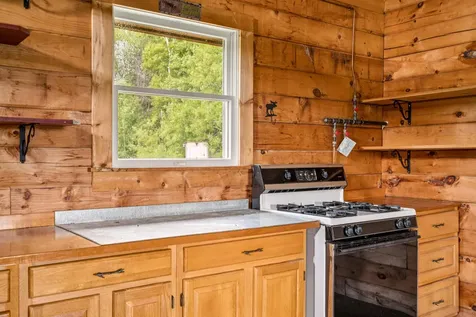28 New Brighton Hill Road Tunbridge VT 05077