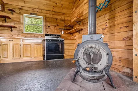 28 New Brighton Hill Road Tunbridge VT 05077