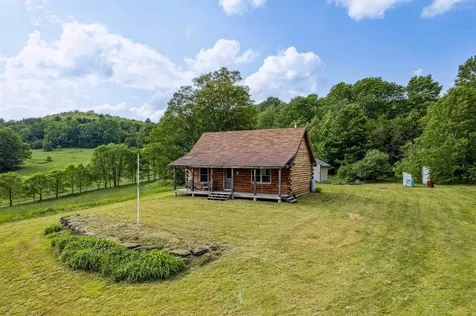 28 New Brighton Hill Road Tunbridge VT 05077